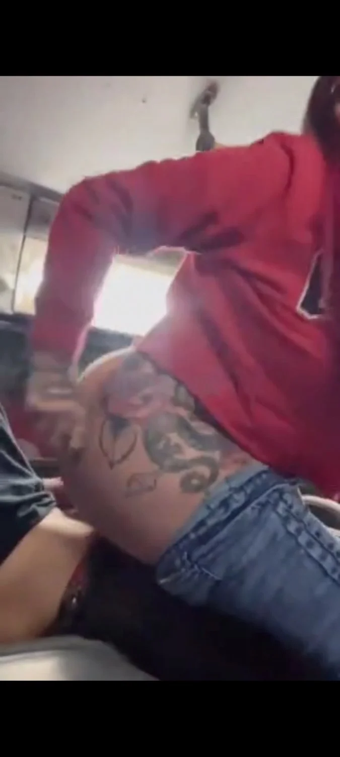 Brazilian exhibitionist couple homemade video fucking inside the public bus image 12