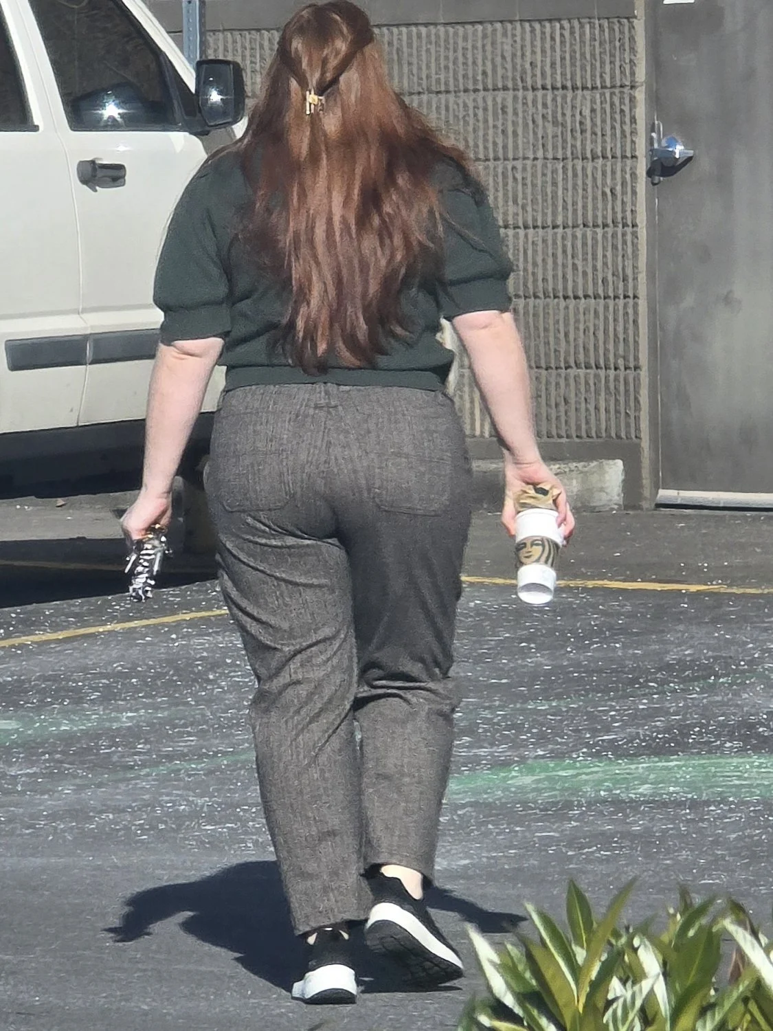 Shopping cheeks image 14