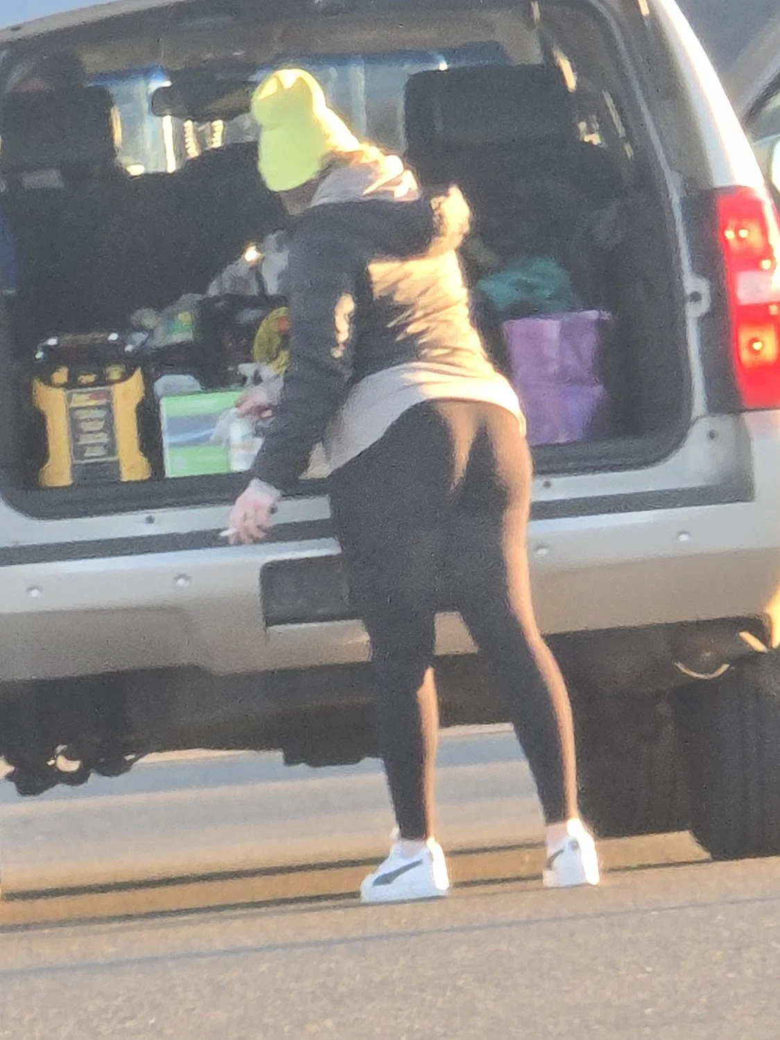 Shopping cheeks image 26