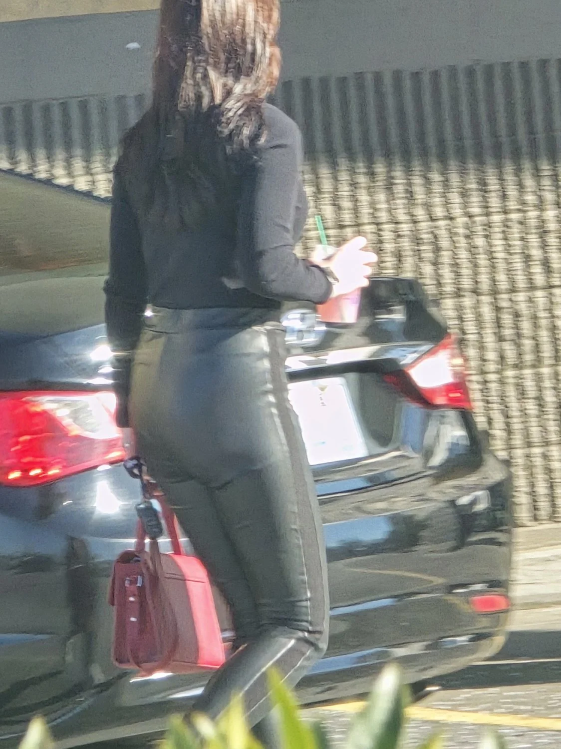 Shopping cheeks image 5