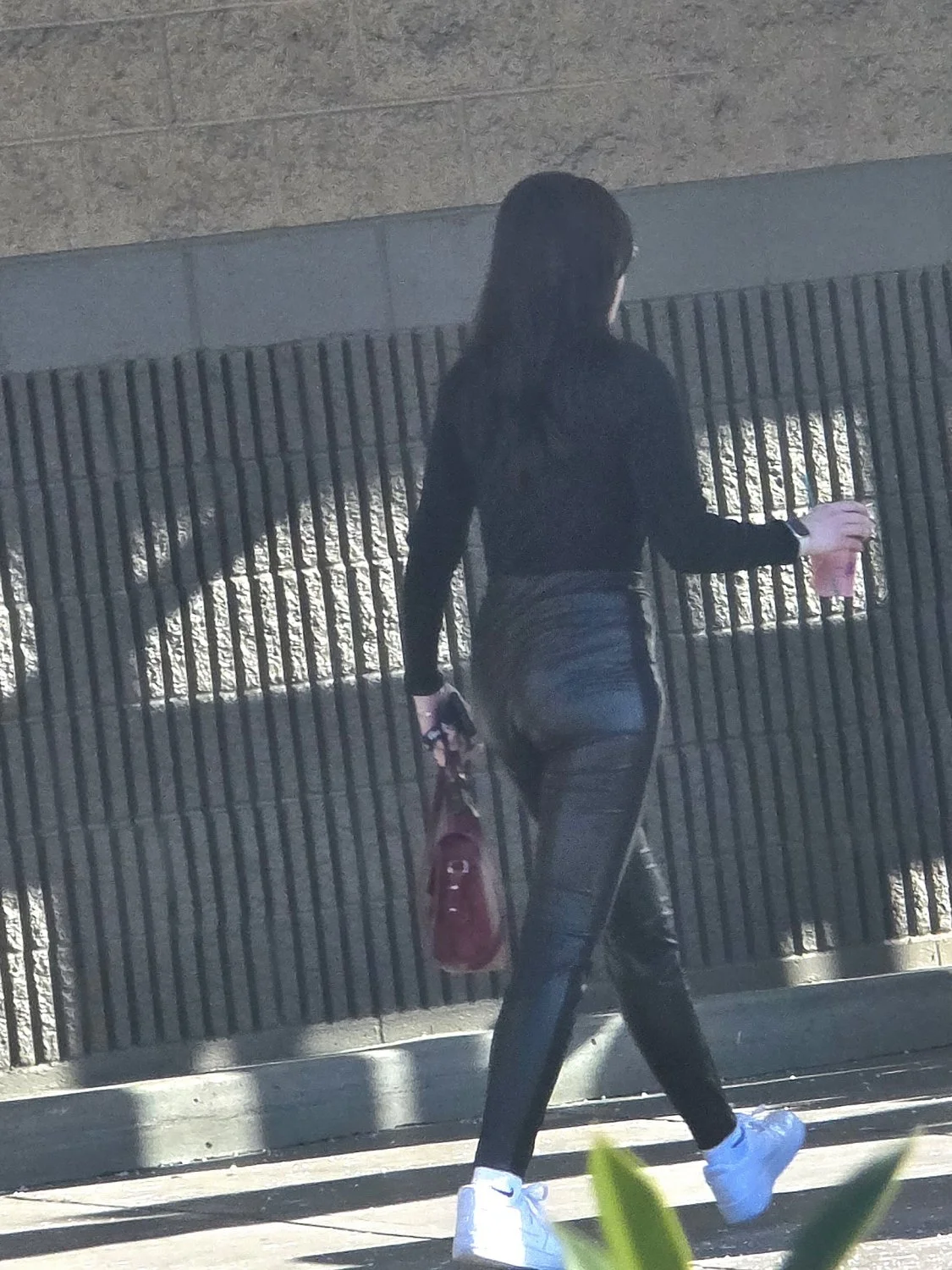 Shopping cheeks image 9