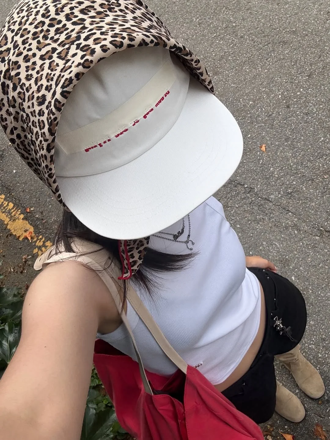 Korean slut 세은이보면서딸치기❤️ image 3