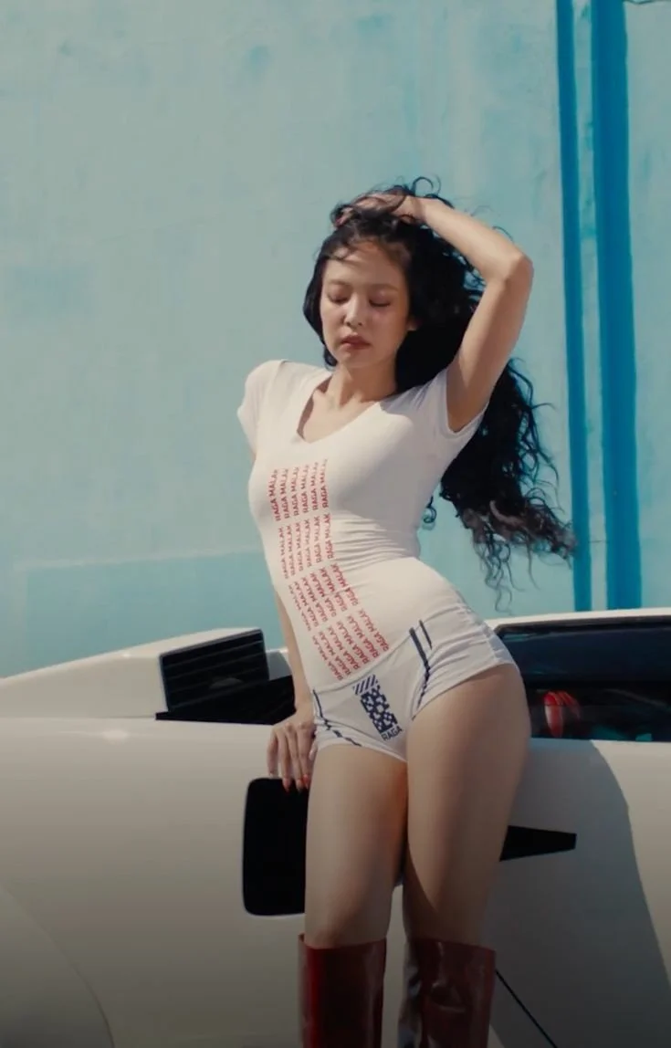 Jennie my fav K-pop slut main image