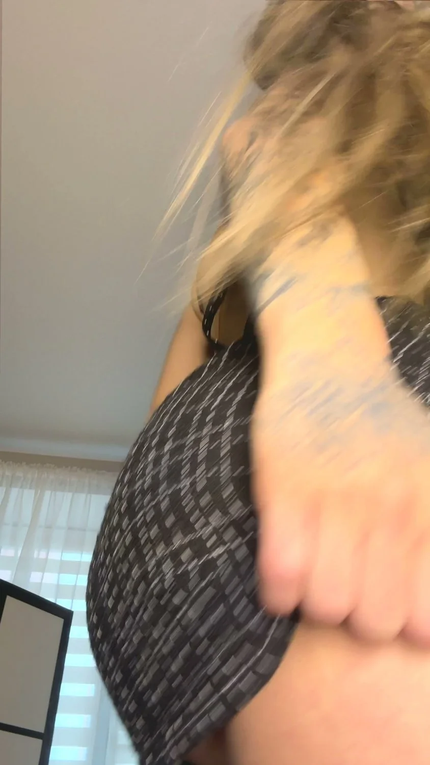🔞 dripping curvy body pussy getting creampie horny nude slut 🫦💦 My OF image 3