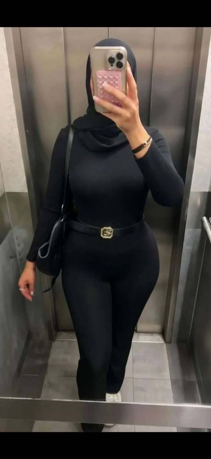 Naughty Hijabi Muslim Cousin loves showing off to random men online image 2