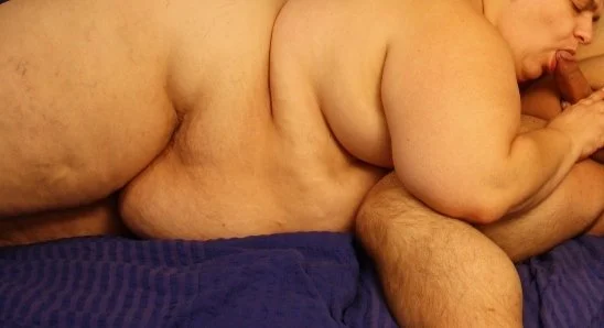 Deutsche SSBBW Fettsau gibt blowjob image 41