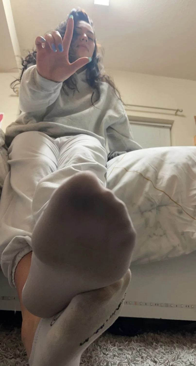 PD #791: College athlete feet image 43