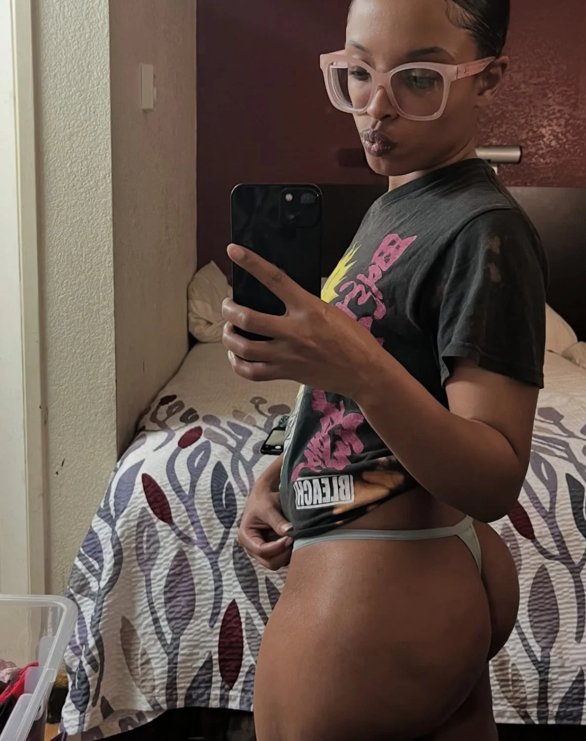 Ebony image 6