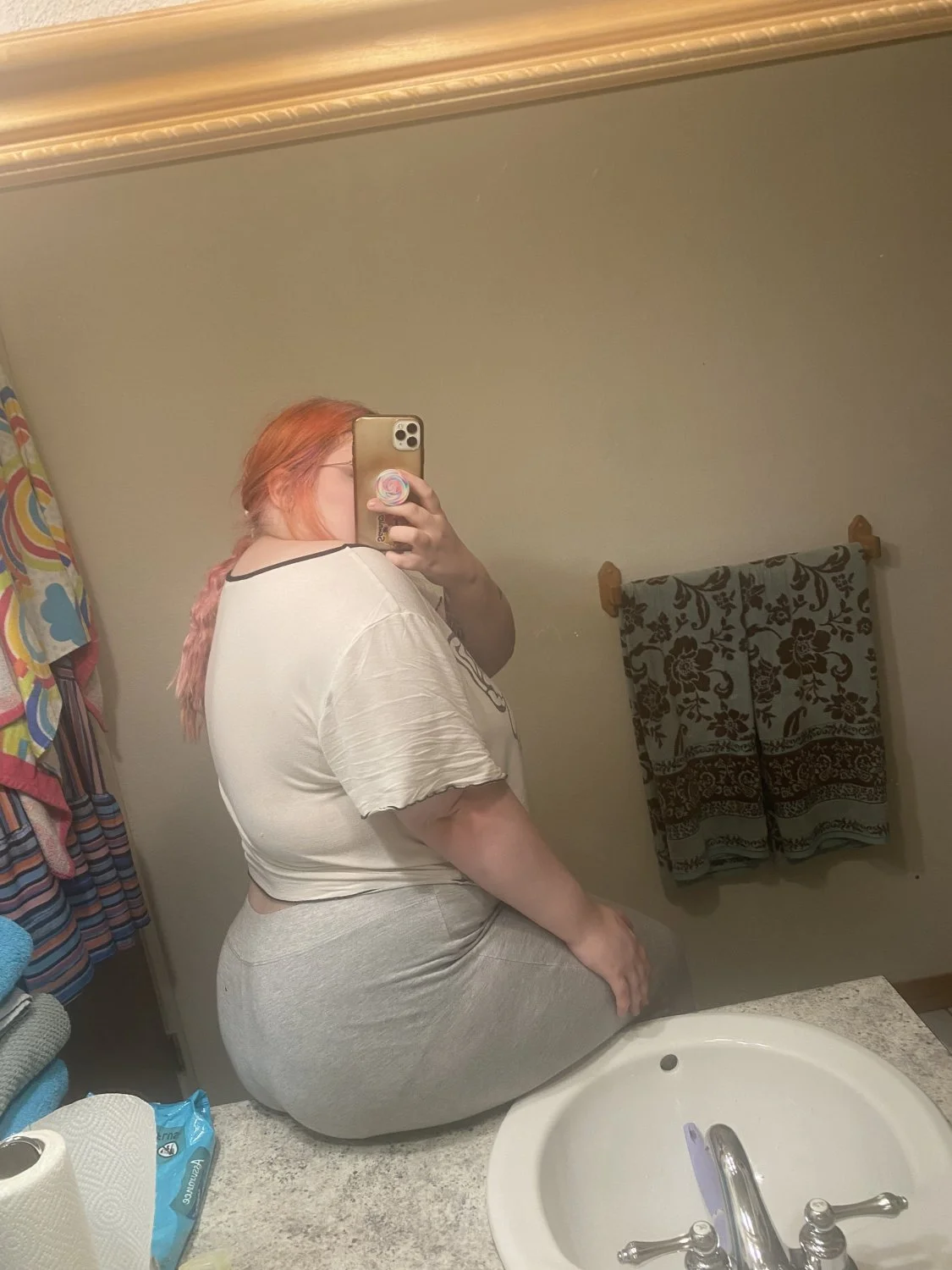 Fat BBW White Girl Ass image 7