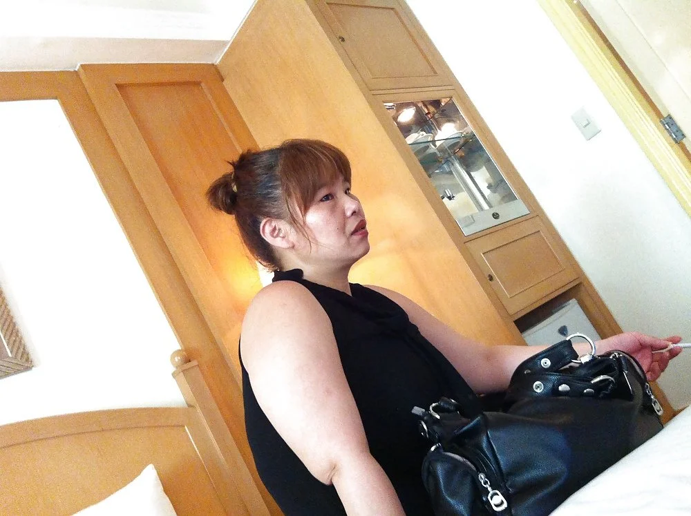 Taiwanese amateur milf 2 image 7