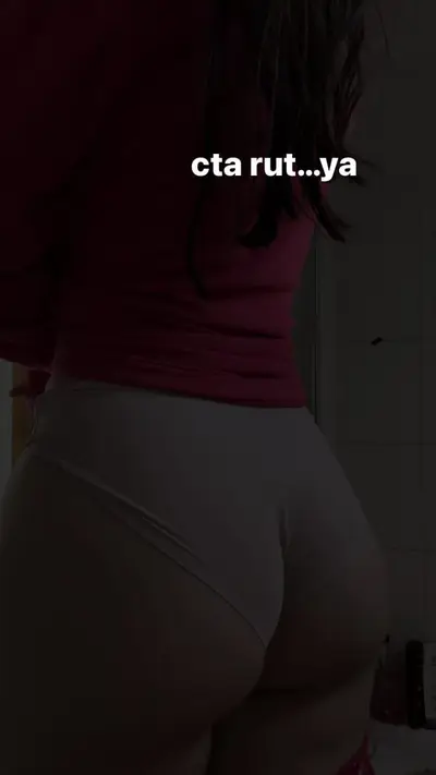 Pendeja putita se exhibe en redes Camila Chilena Culona cover image