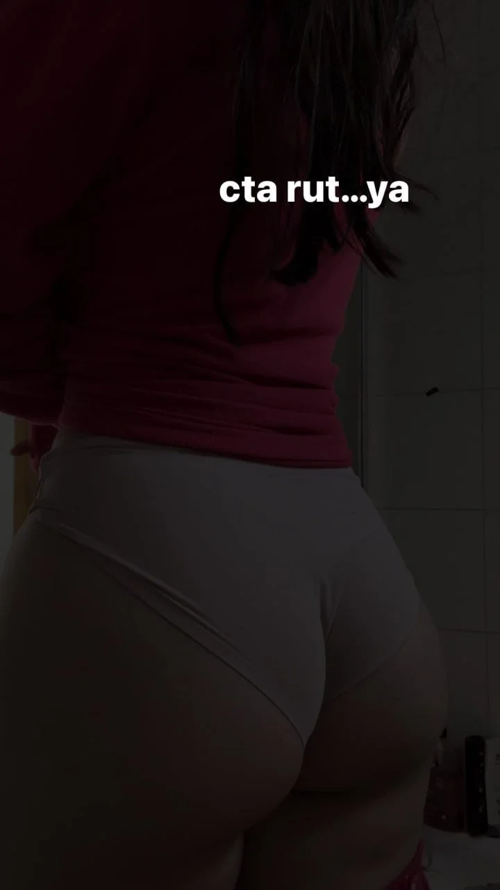 Pendeja putita se exhibe en redes Camila Chilena Culona main image