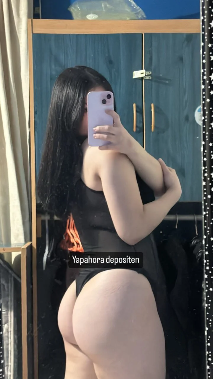Pendeja putita se exhibe en redes Camila Chilena Culona image 6