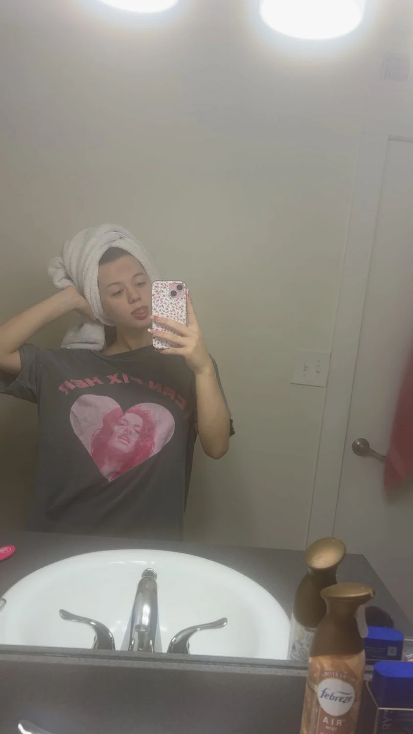 Barely legal redhead teen image 2