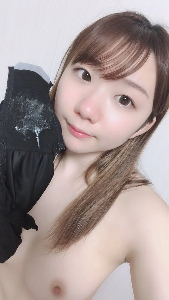 Innocent japanese woman does a photoshoot image 19