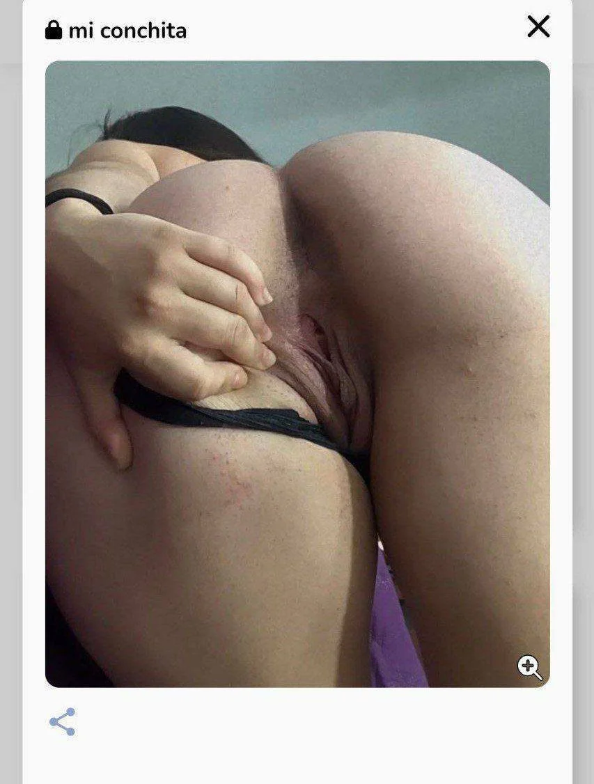 Linda morra sexy culona masturbandose y mamando verga rico concha image 6