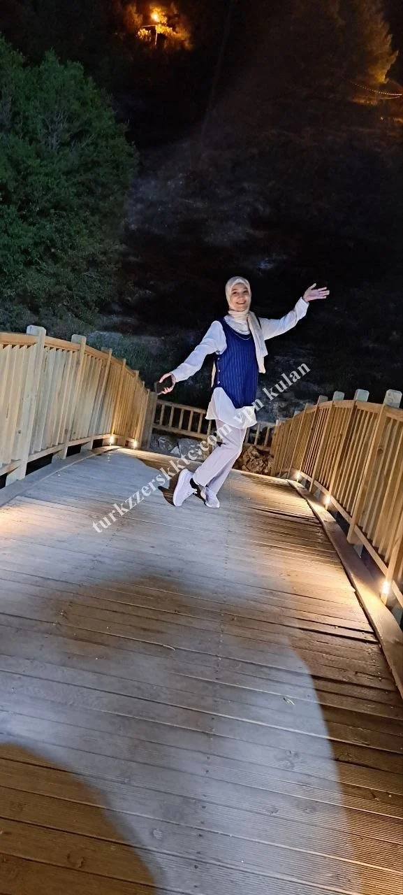 turkish hijabi slut image 6