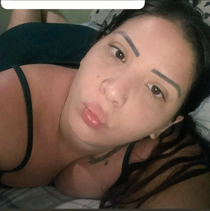 Vero aponte Venezuelana gostosa do TikTok.. Quem tem mais conteúdo dela? main image