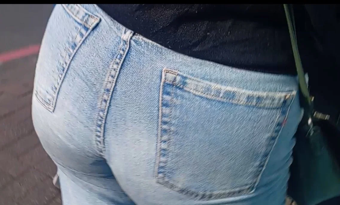 Girl in jeans public image 3