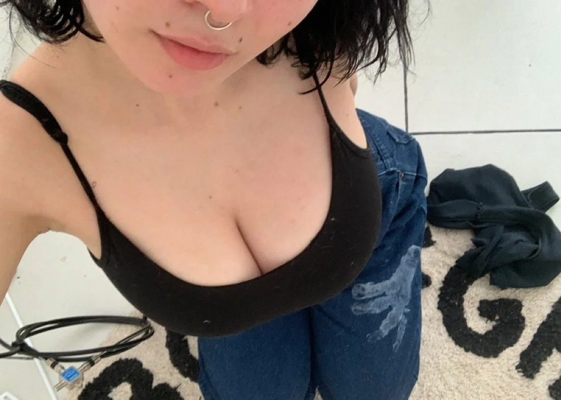 thick teen goth image 4
