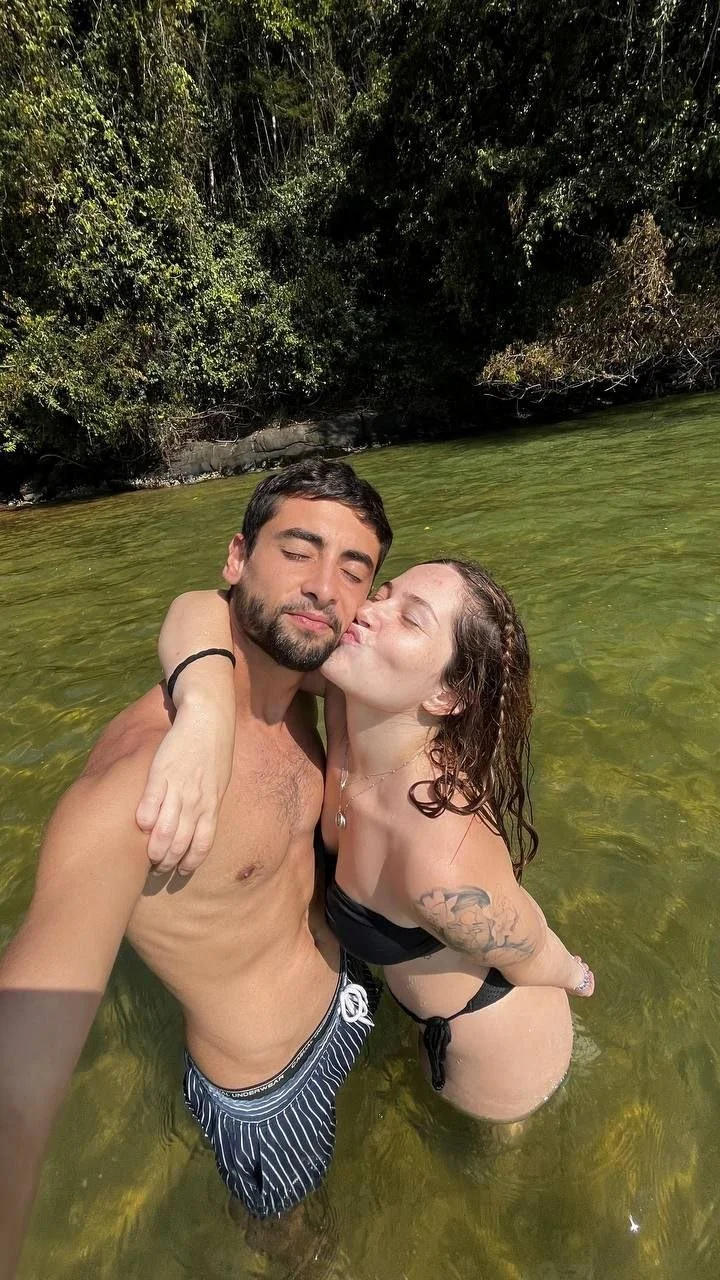casal vazado na cachoeira depois foi pra casa fuder main image