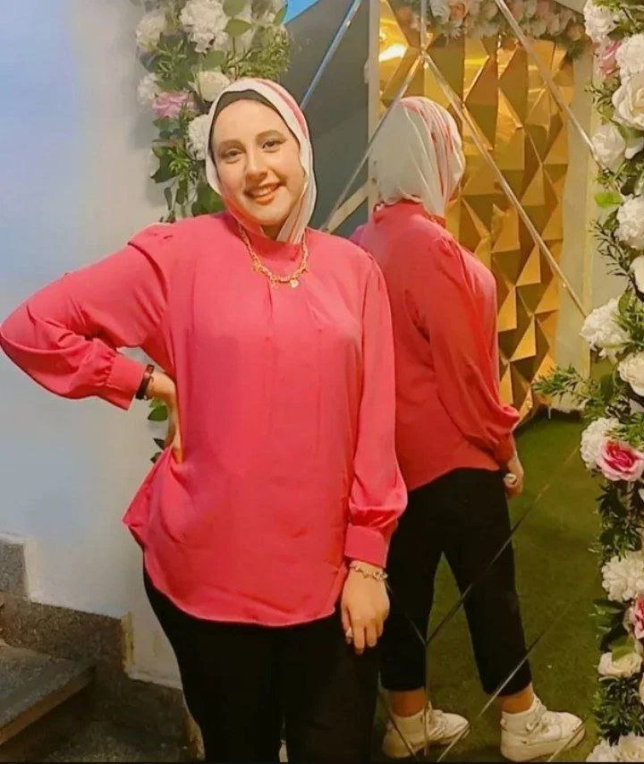 ساره الحلوة 24 سنة اخت الديوث من سوريا image 3