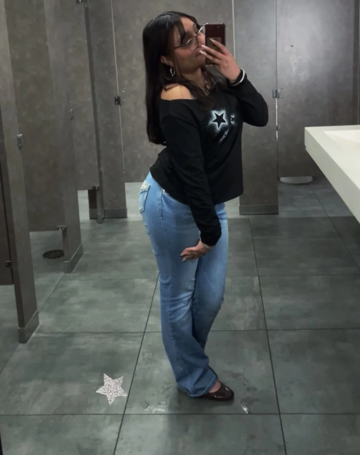 Sexy Latina p10 image 2