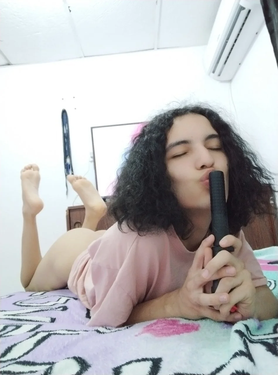 POV: Me giving you a blowjob when I wake up image 4