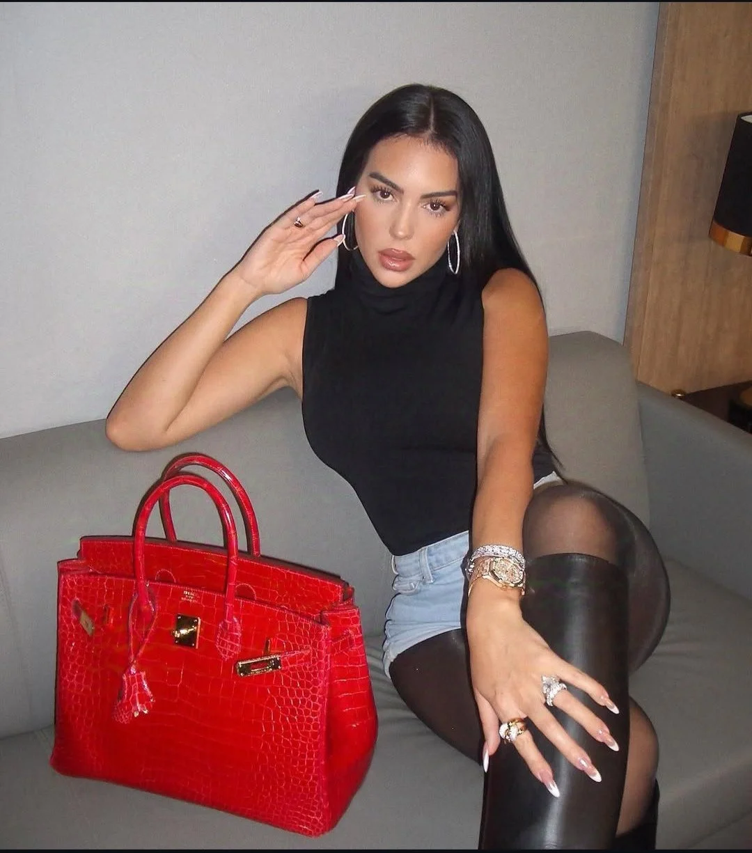 Georgina Rodriguez main image
