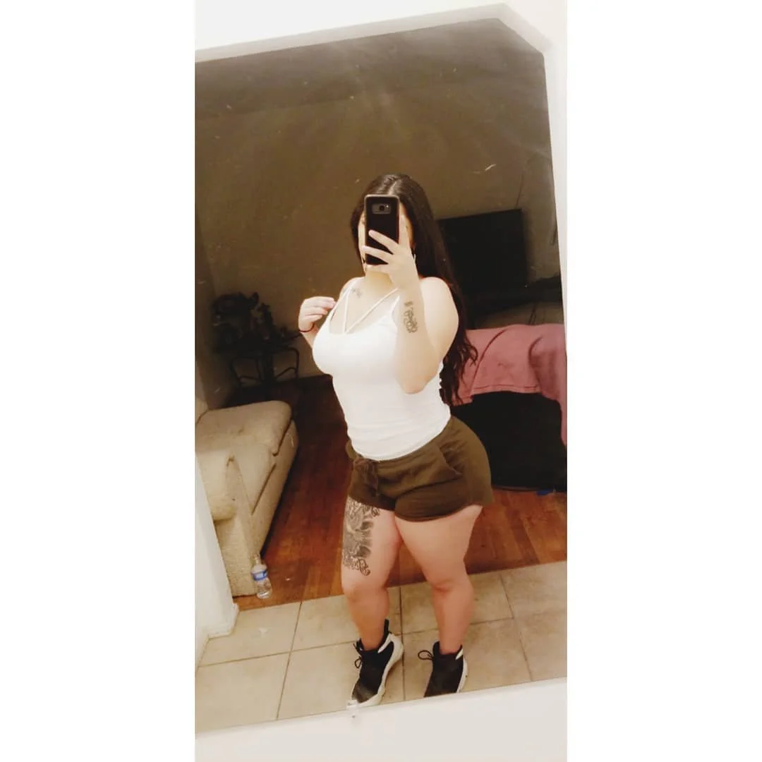 Thick Latina Vero image 31