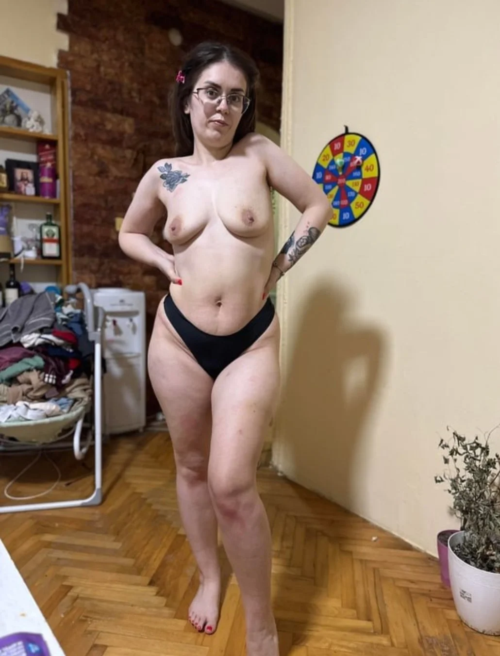 Amateur teen with a big ass and meaty pussy! 🍑 image 29