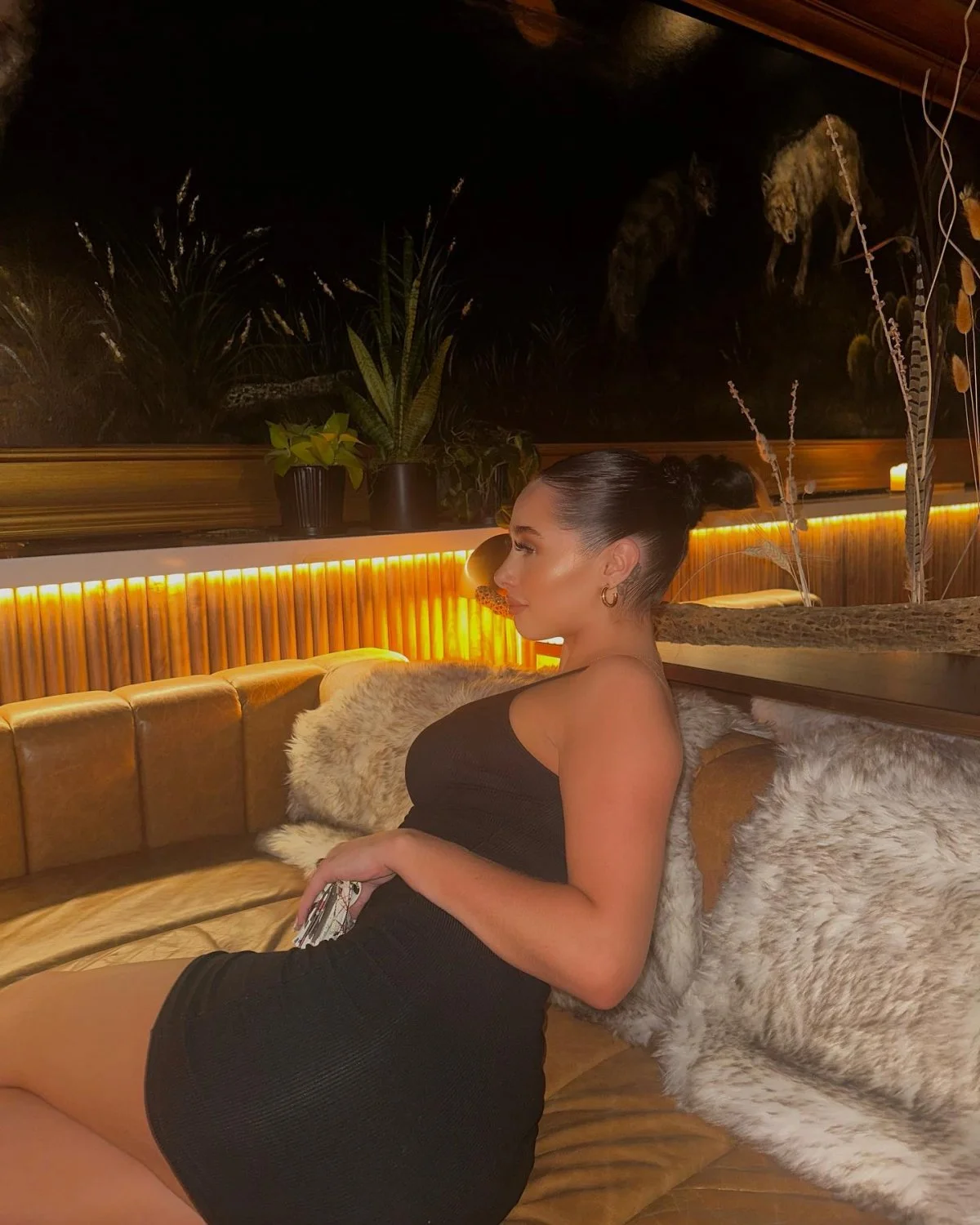 CH3YENNE The Busty Brunette image 10