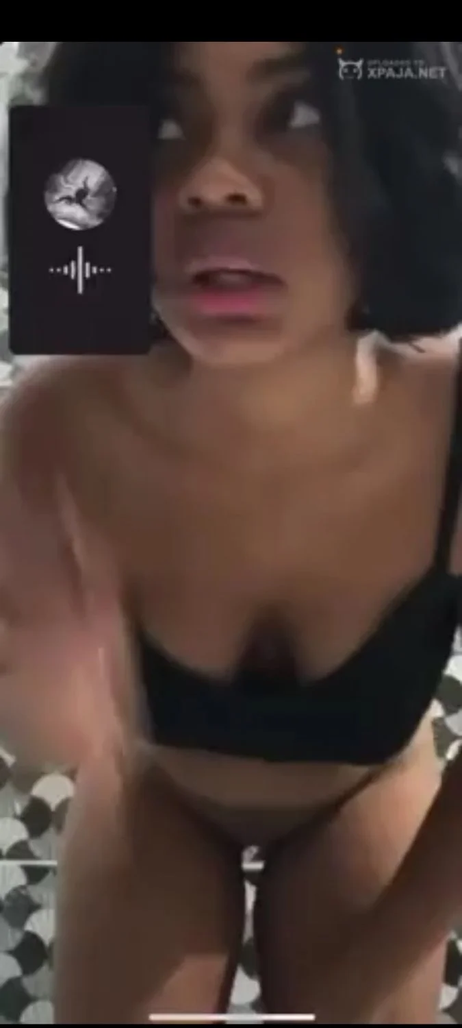 Her mother discovers her. image 5