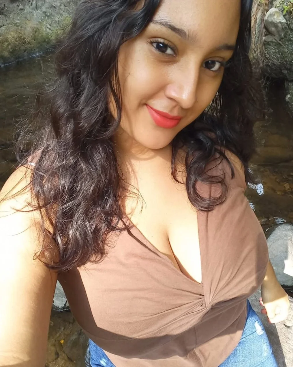 La dueña de mi pajas que morena tan chichona 🤤🤤😋🥵🥵😏 image 12