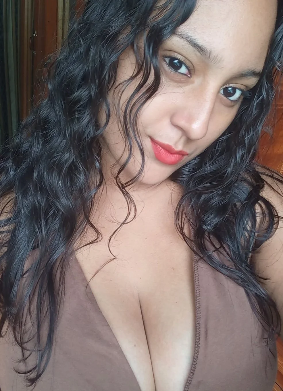 La dueña de mi pajas que morena tan chichona 🤤🤤😋🥵🥵😏 image 16