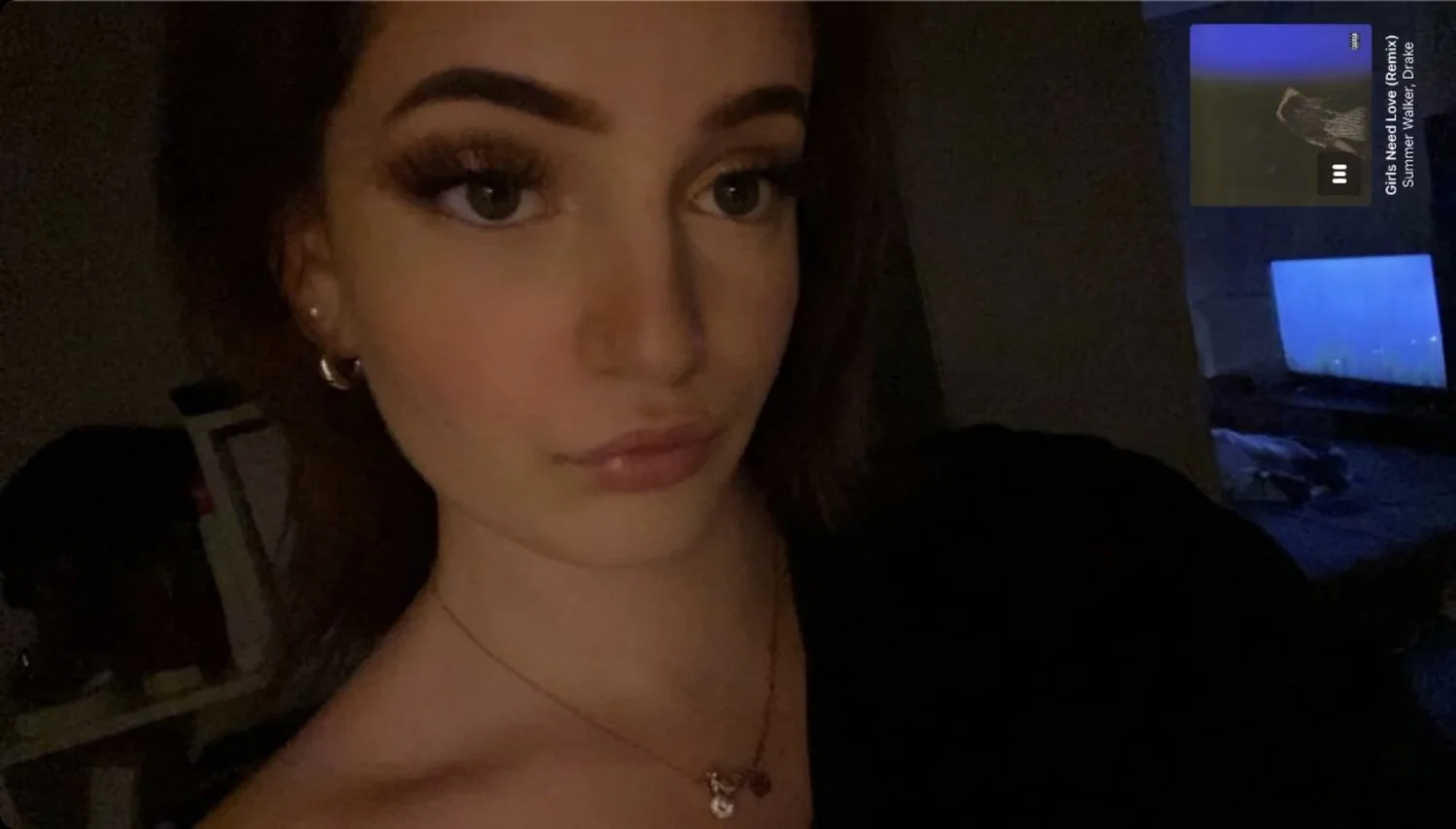 Exposing Fat tits irl slut image 8