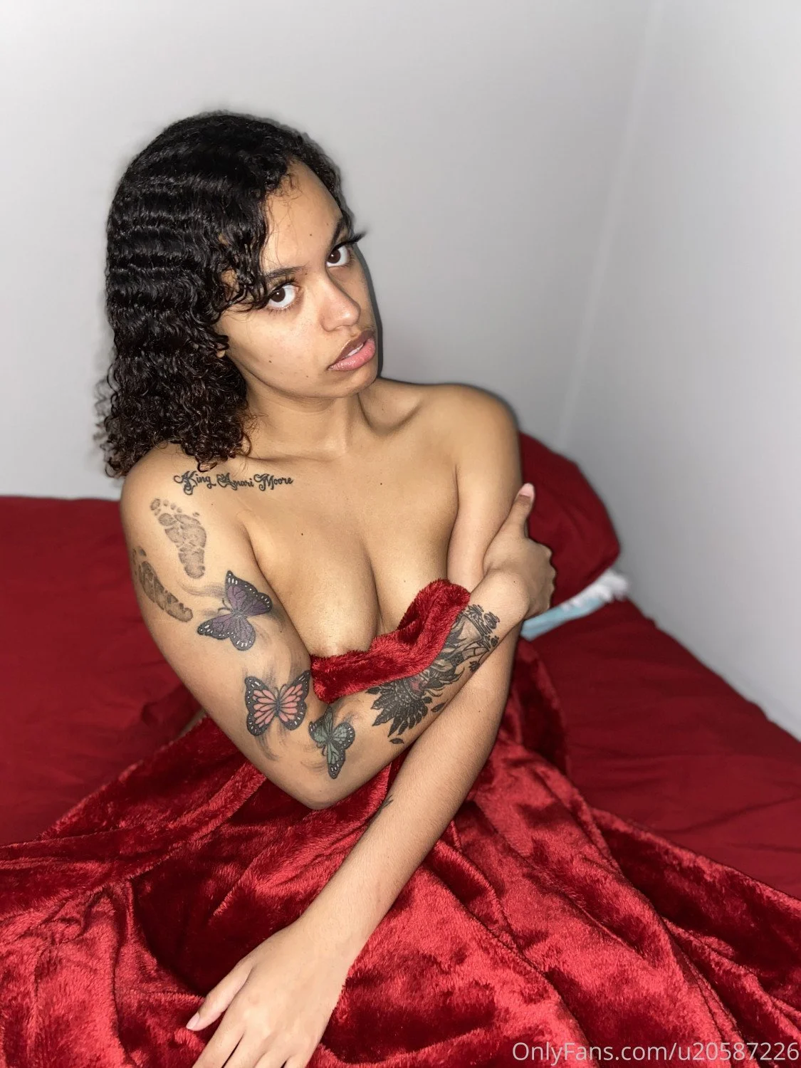 MUST SEE RARE - Hotel Footbang w/ 5 bbc's Footjob/ Handjob Queen of Spades♠️ image 13