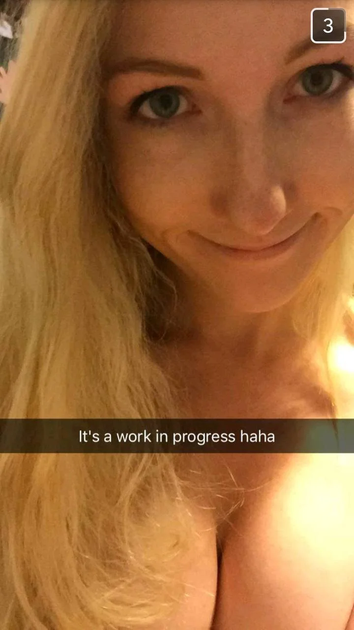 Tight slut Tiffany image 11