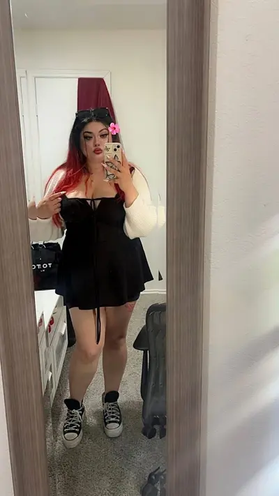 Anything on this chicago cutie ? cover image