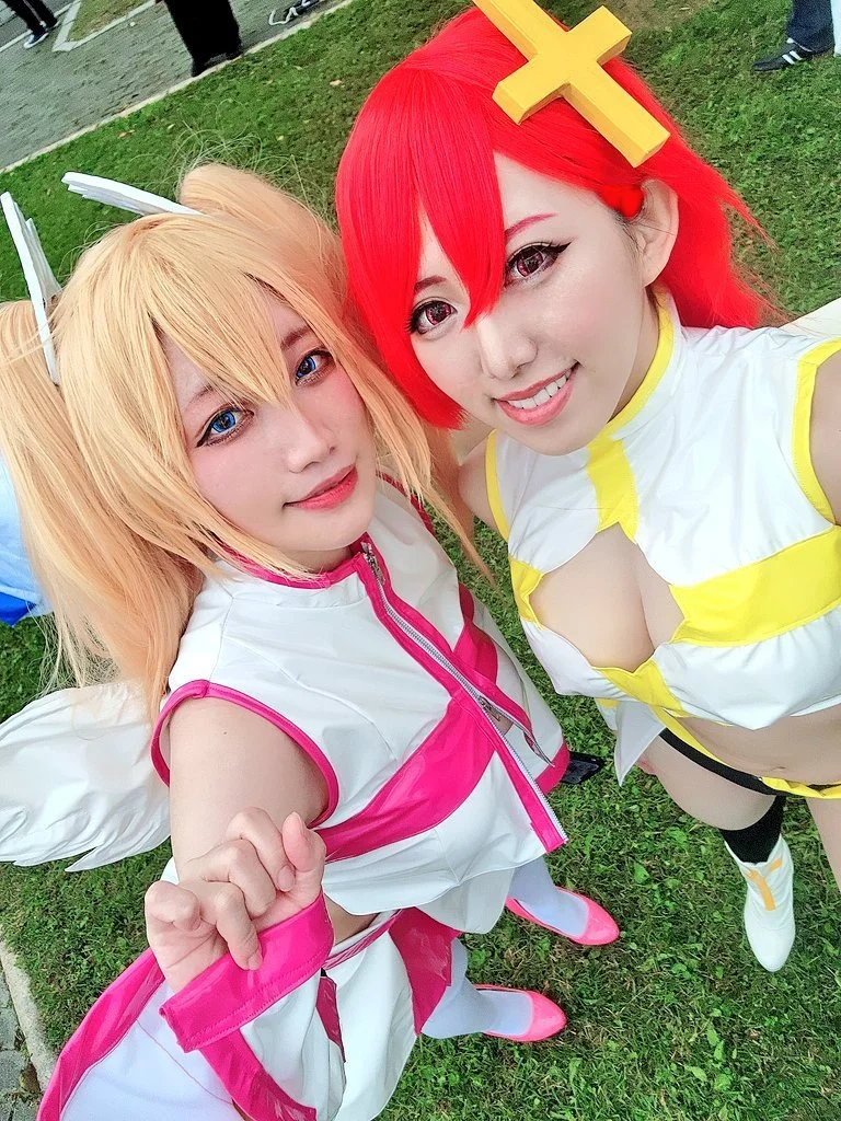 2.5 Dimensional Seduction cosplayers bbc orgy main image