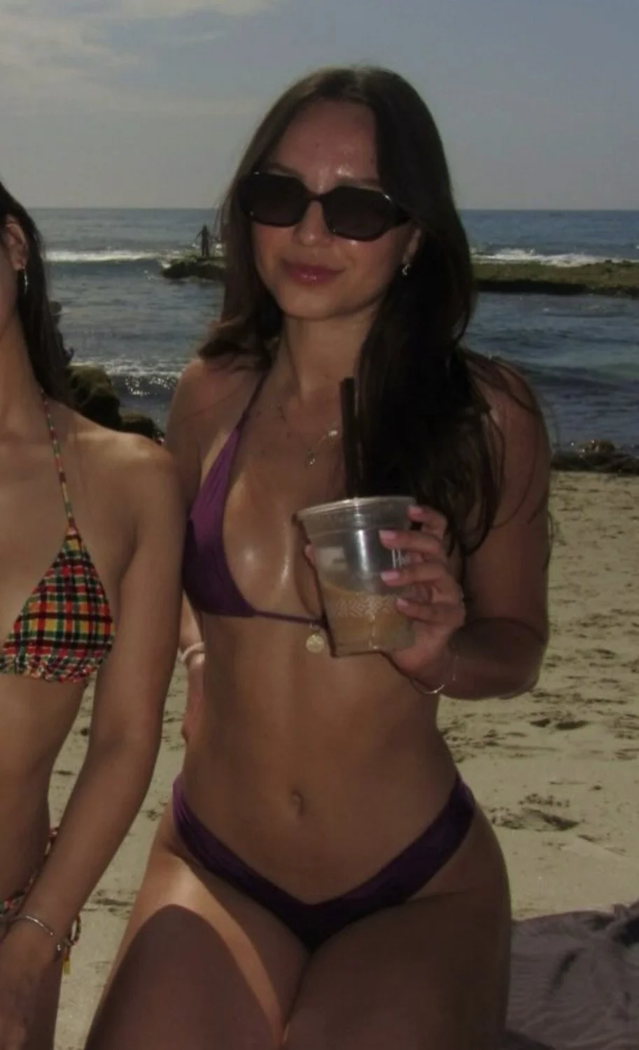 Fit busty slut loves to show off image 9