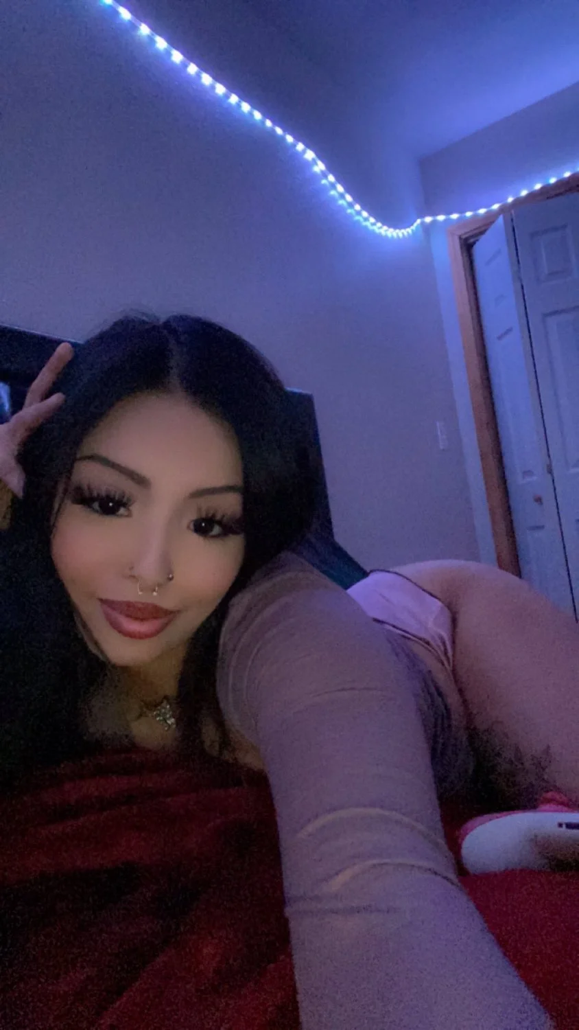 Short Latina Taking it Like a Champ image 8