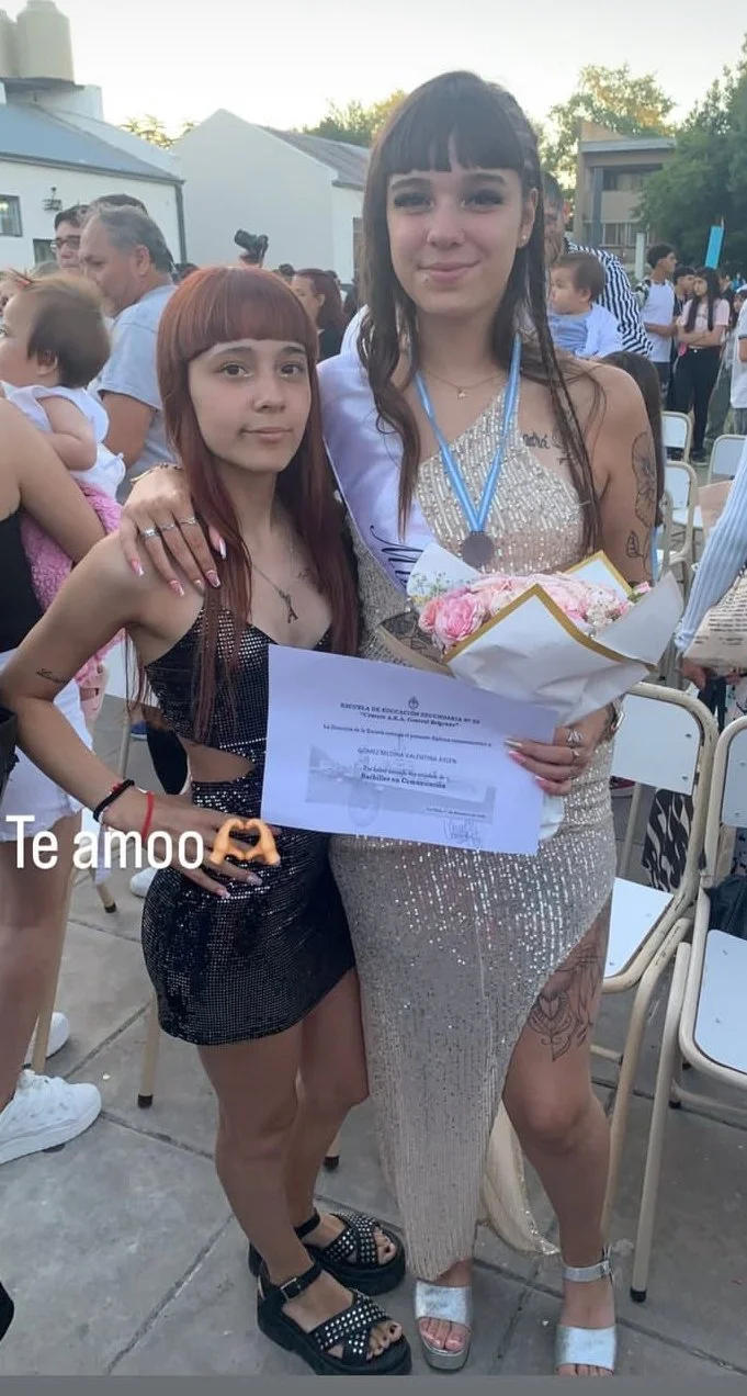 Pendejas Argentinas amigas culonas calientes vende sus nudes hot image 8