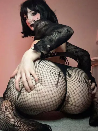 NAMORADA DELICIA SKIN EMO VS ELA DANÇANDO FUNK SKIN NORMAL cover image