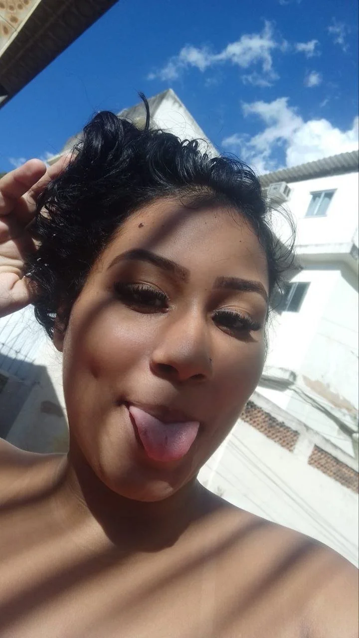 Era questão de tempo para alguém vazar haha. O parceiro fez a boa. Já comi muito essa puta image 11