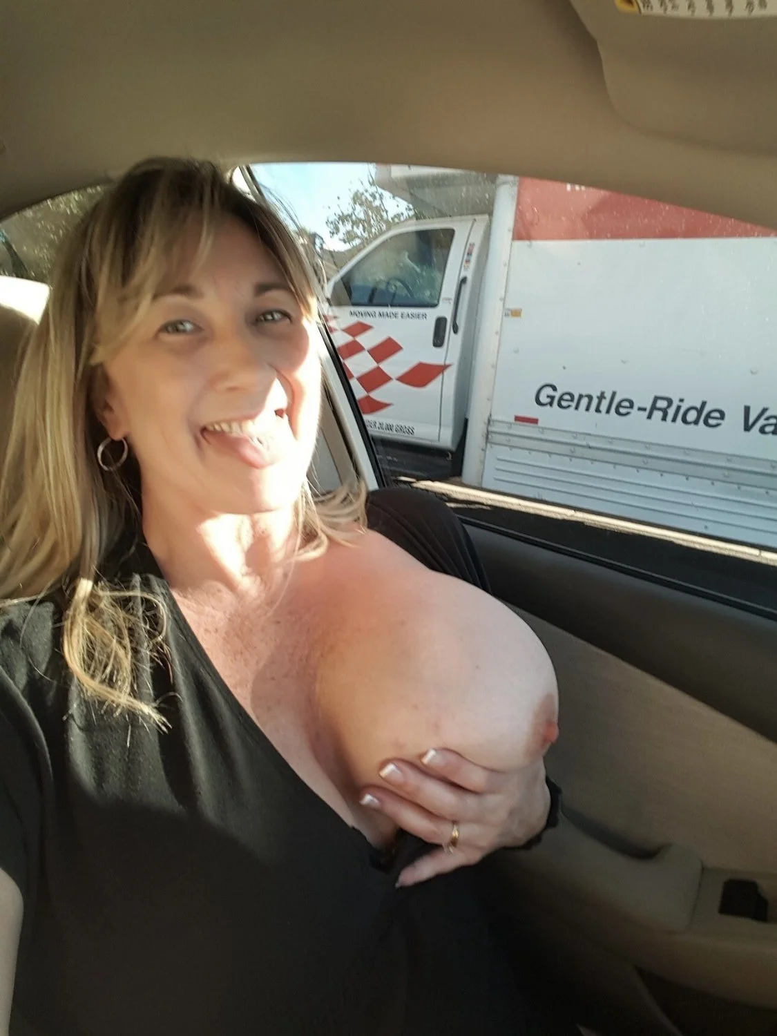 Tracy image 27