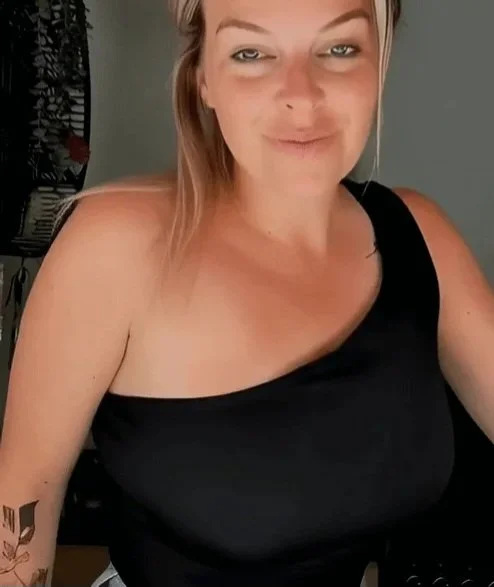 Judie 26yo from holland main image