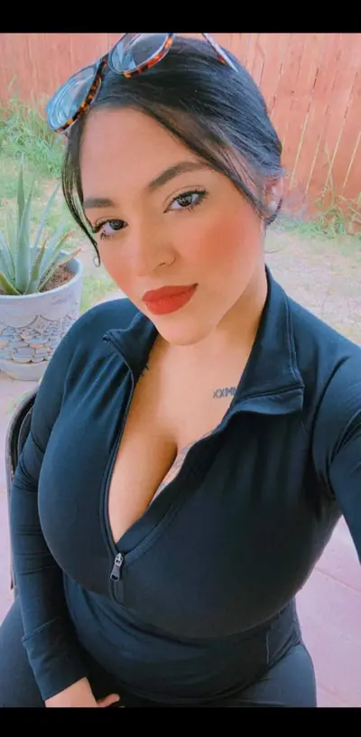 Anyone know her name? cover image
