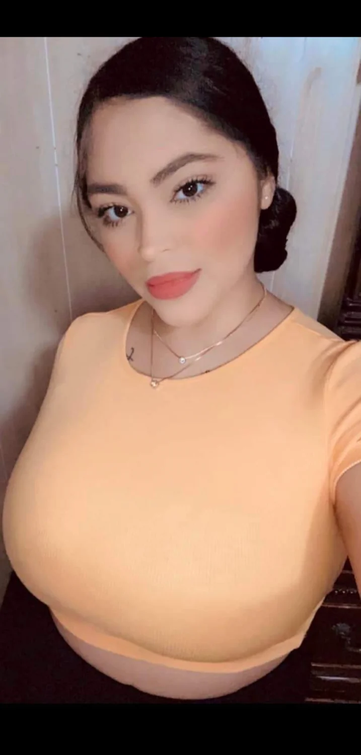 Anyone know her name? image 5