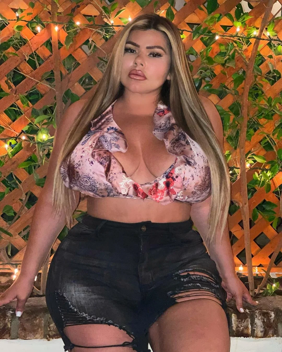 Mïchēllë Mëndēz Gordinha Loira Linda Demais image 4